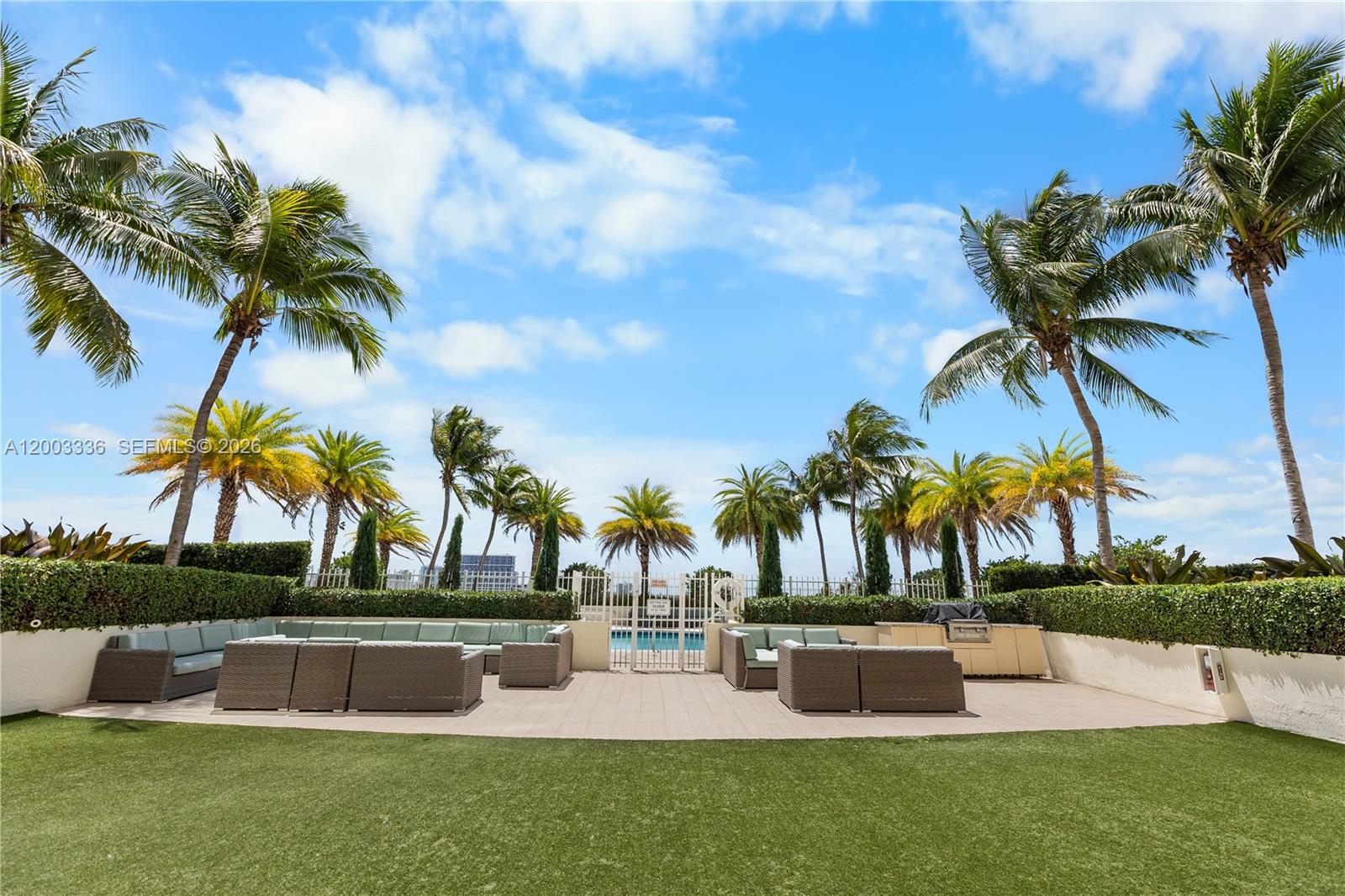 THE ASTON CONDO - Residential