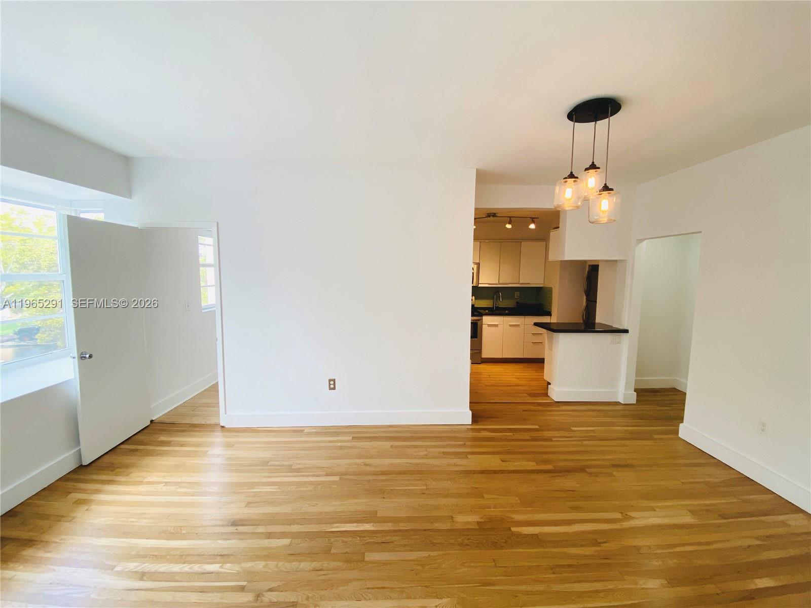 BAY DRIVE CONDO - Residential