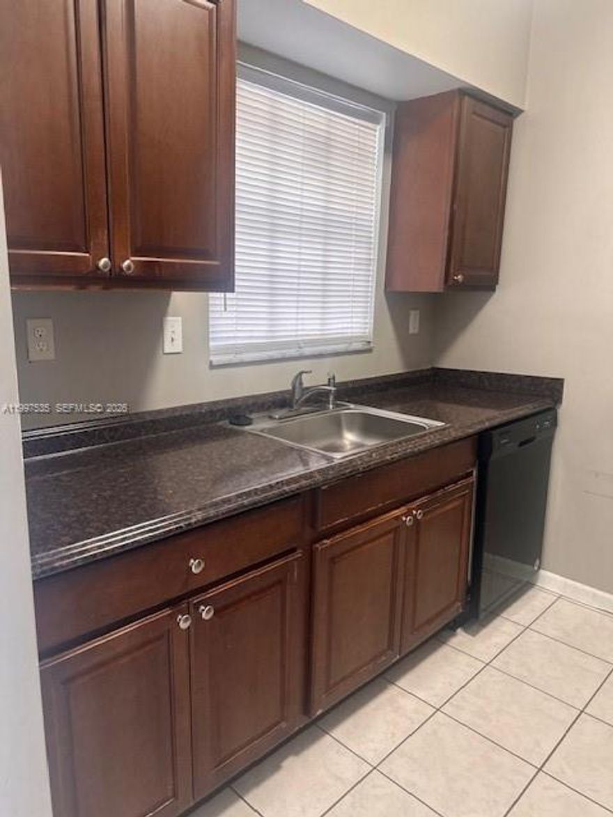 Great and well-maintained 1-bedroom, 1-bathroom apartment located in the highly desirable community of Reflections at Pembroke Pines.
This unit features an in-unit washer and dryer for your convenience, along with a comfortable and functional layout perfect for everyday living.
The community is quiet and well-kept, offering great amenities including a lakefront swimming pool and a small gym, ideal for relaxing or staying active. 
Prime location in Pembroke Pines, just minutes away from shopping centers, restaurants, and entertainment such as Pembroke Lakes Mall, as well as parks like C.B. Smith Park. Easy access to major highways including Interstate 75 makes commuting simple and convenient.
Perfect for tenants seeking comfort, convenience, and a peaceful environment. First floor unit.