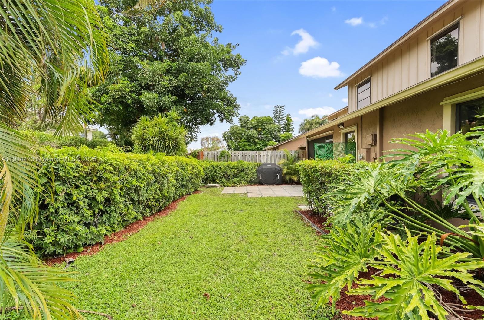 PARK PLACE OF WELLINGTON - Residential