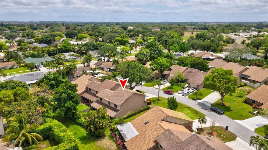 Welcome to the beautiful townhome in the highly coveted Park Place, right in the center of Wellington, where its open floor plan will capitave you as you enjoy its spacious rooms, w/a blend of comfort & style. Known for its walking distance to the Wellington Ampihtitheater, which hosts art festivals, concerts and more, it is the perfect location for your new home. This 3 bed, 2.5 townhome is newly renovated w/beautiful flooring ready for its new owner and is tastefully decorated to showcase its comfort for your new lifestyle. With plenty of space and a beautiful backyard you will enjoy lovely evenings here, including an indoor enclosed patio for entertainment, a nursery or special room. Come visit us to see why this lovely home will help you create long-lasting memories!