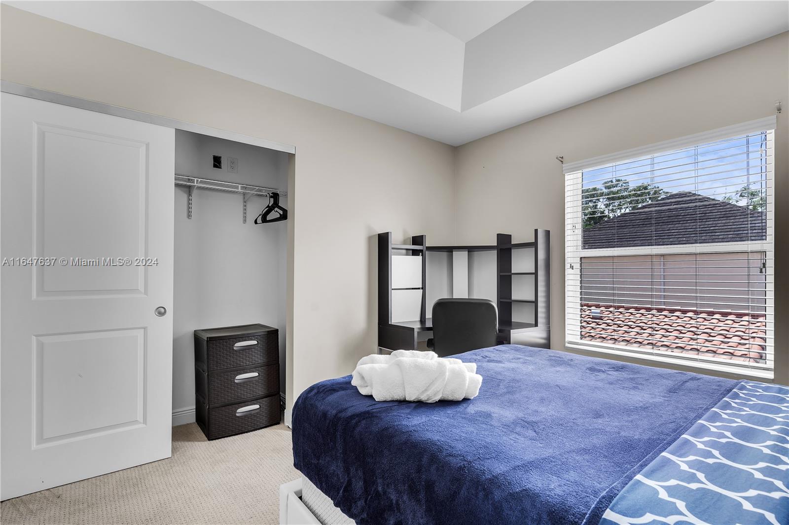 LAUDERDALE - Residential
