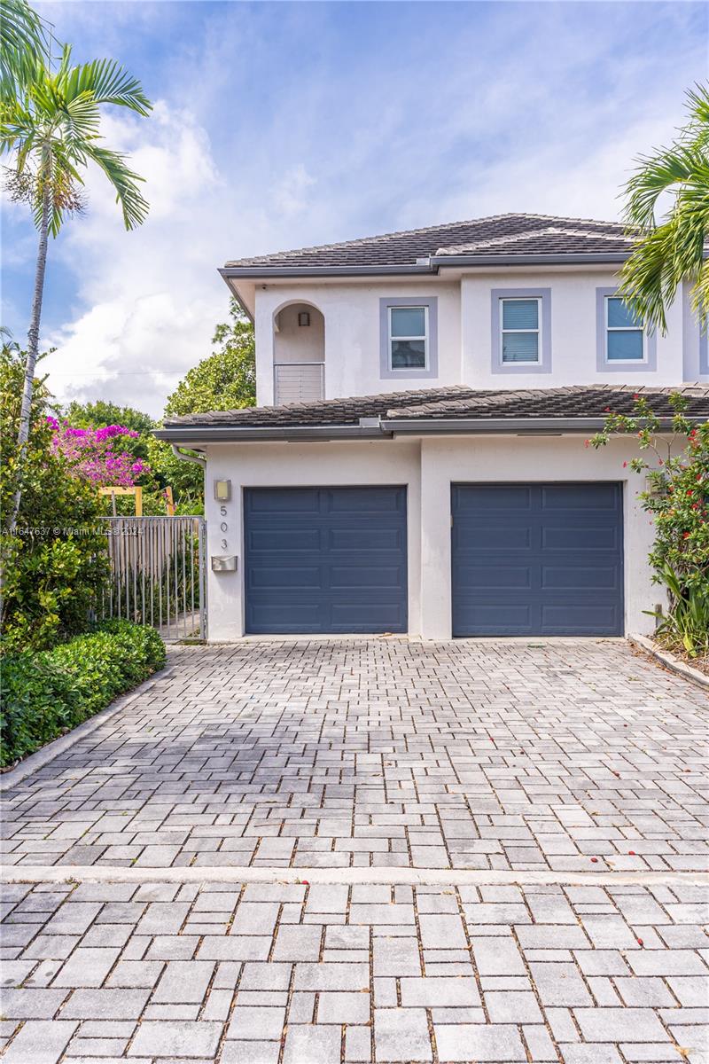LAUDERDALE - Residential