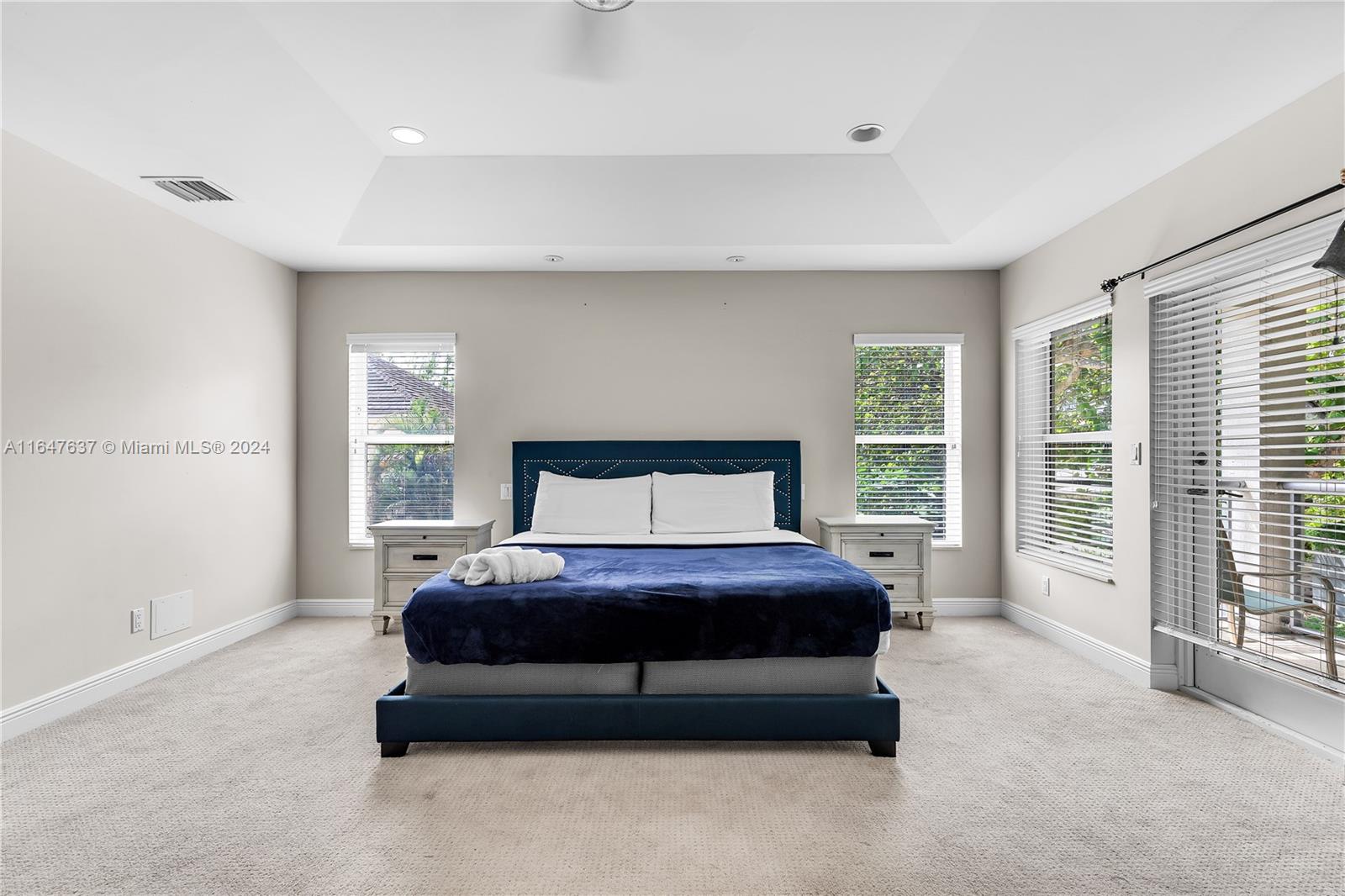 LAUDERDALE - Residential