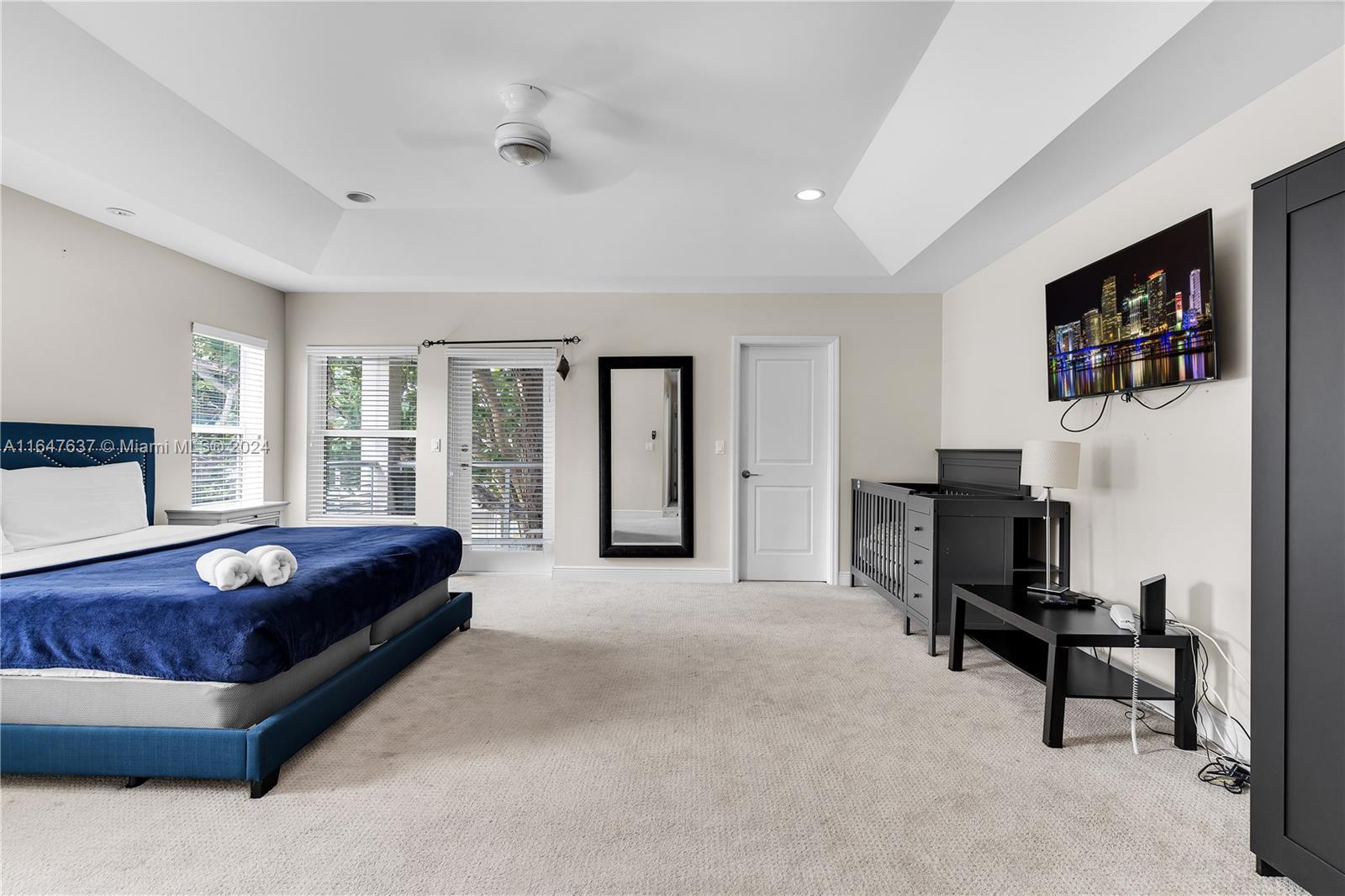 LAUDERDALE - Residential