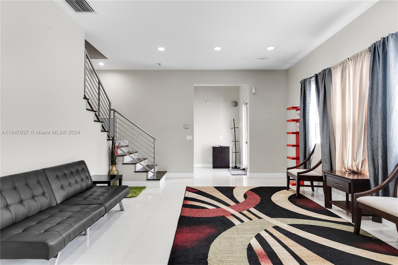 LAUDERDALE - Residential