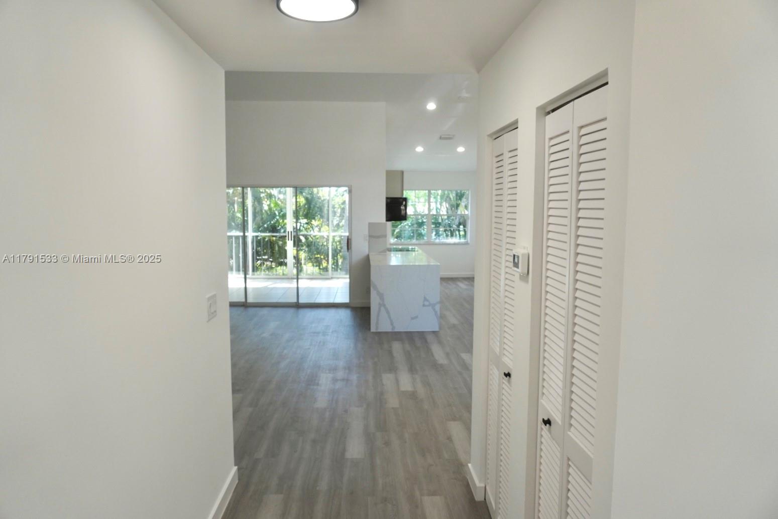 FAIRWAYS AT SOMERSET COND - Residential