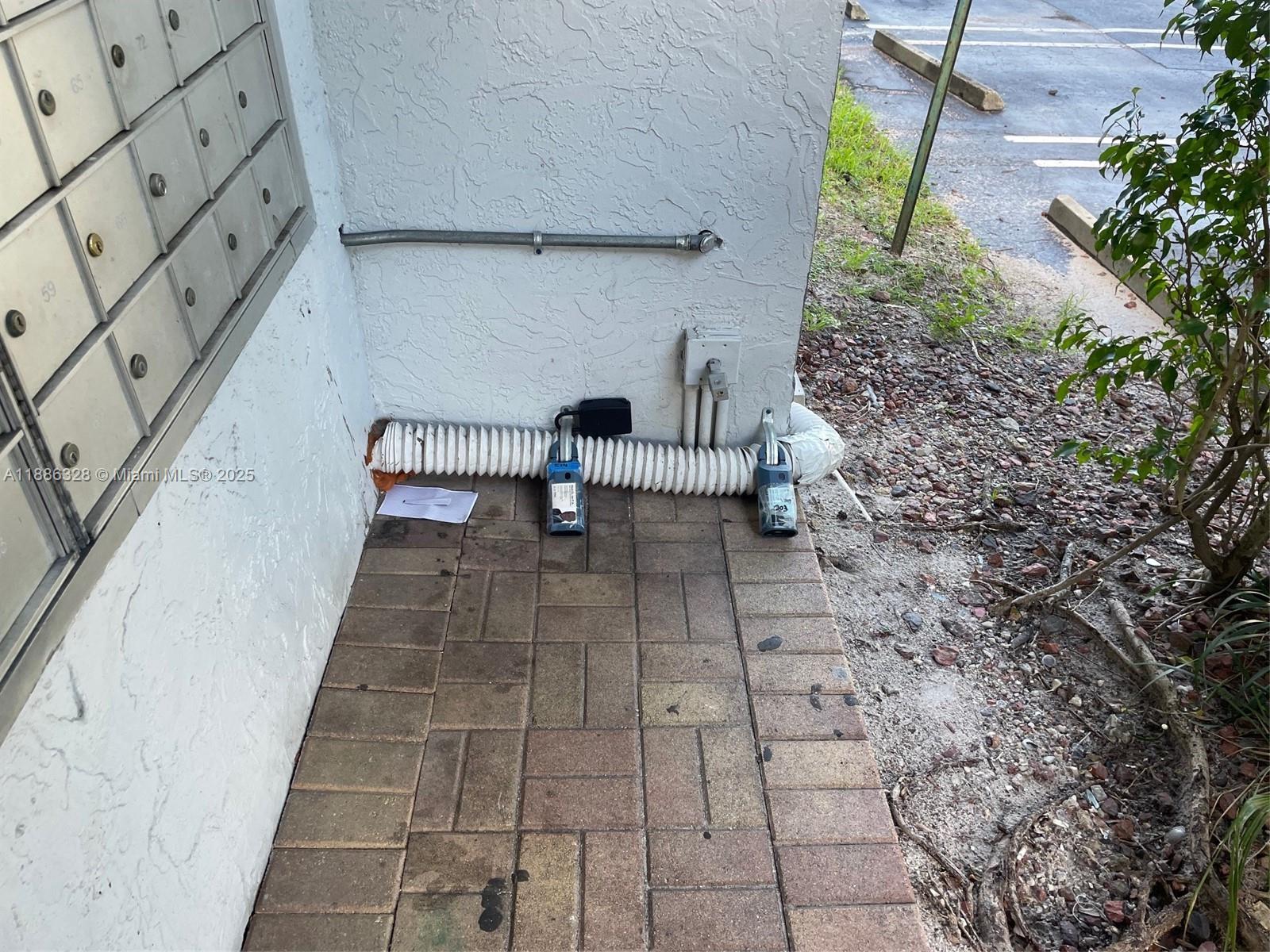 CORAL SPRINGS TOWER CLUB - Residential Lease
