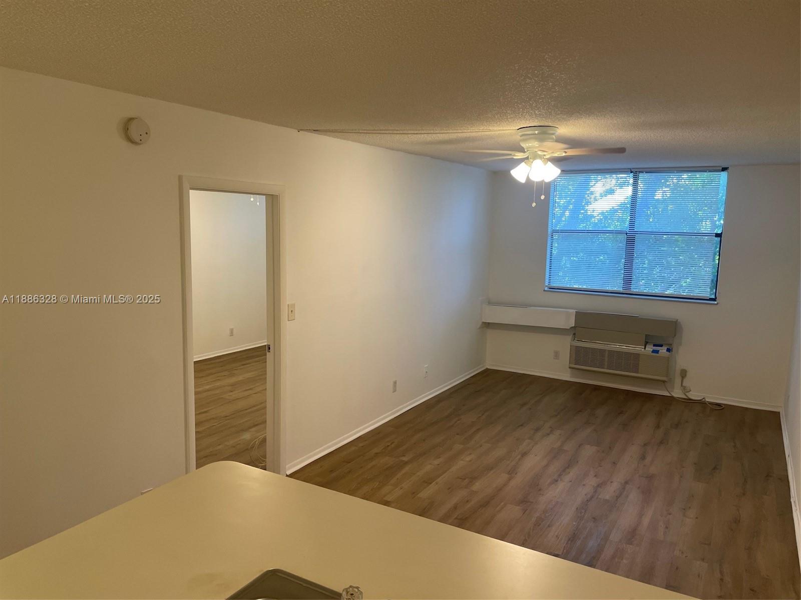CORAL SPRINGS TOWER CLUB - Residential Lease