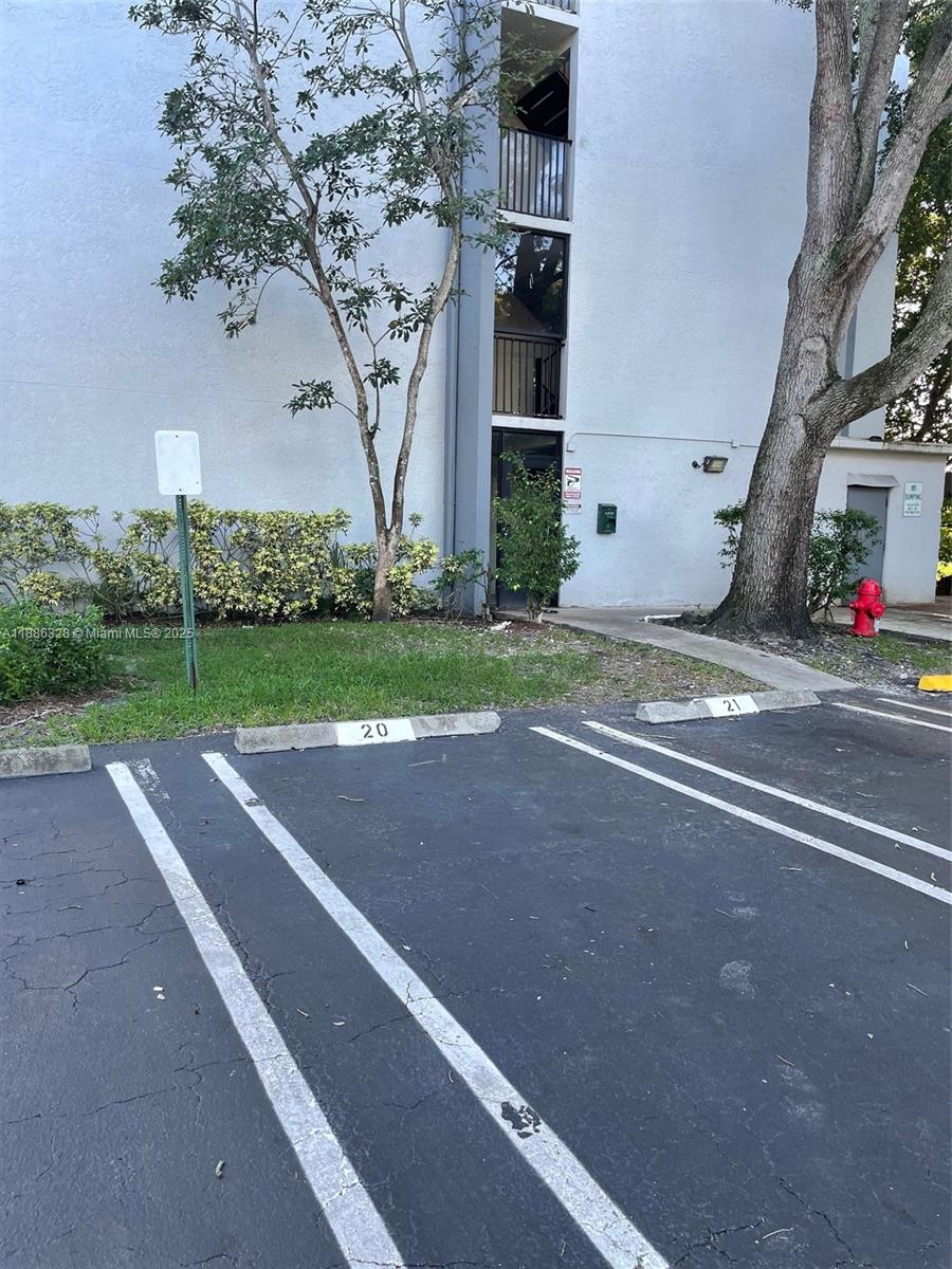 CORAL SPRINGS TOWER CLUB - Residential Lease