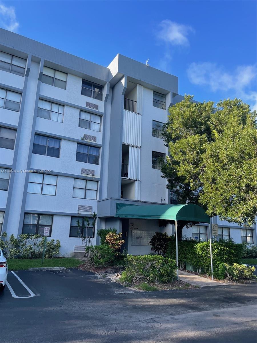 CORAL SPRINGS TOWER CLUB - Residential Lease