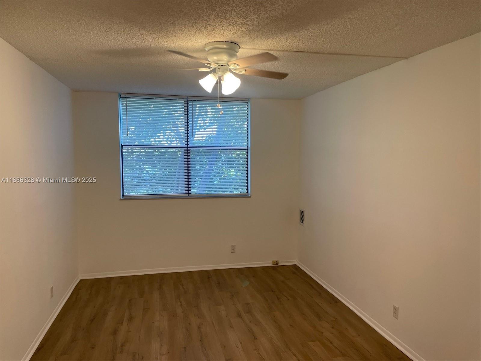 CORAL SPRINGS TOWER CLUB - Residential Lease
