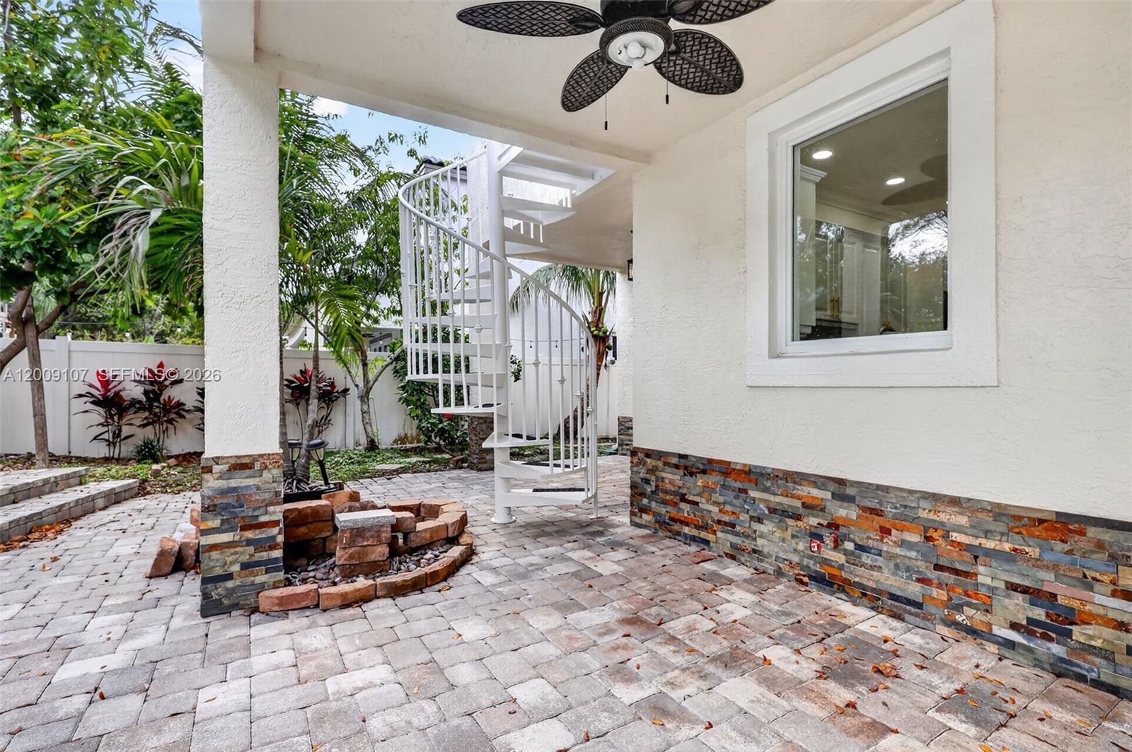 RIVIERA ISLES II - Residential