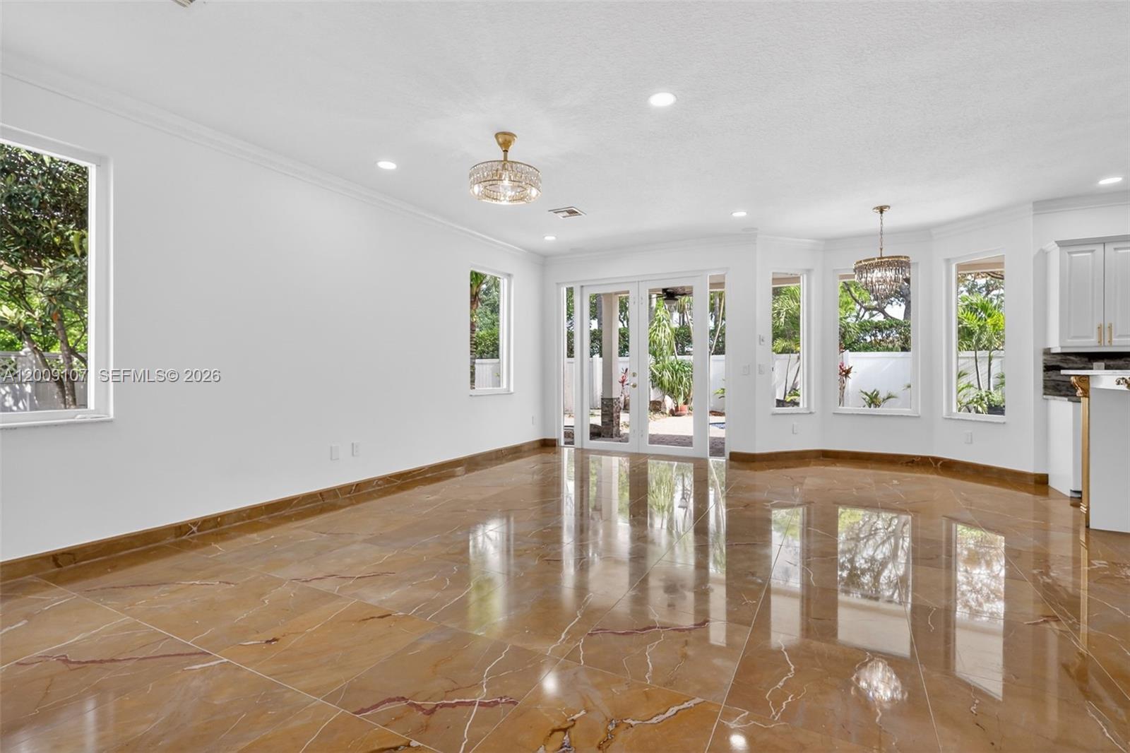 RIVIERA ISLES II - Residential