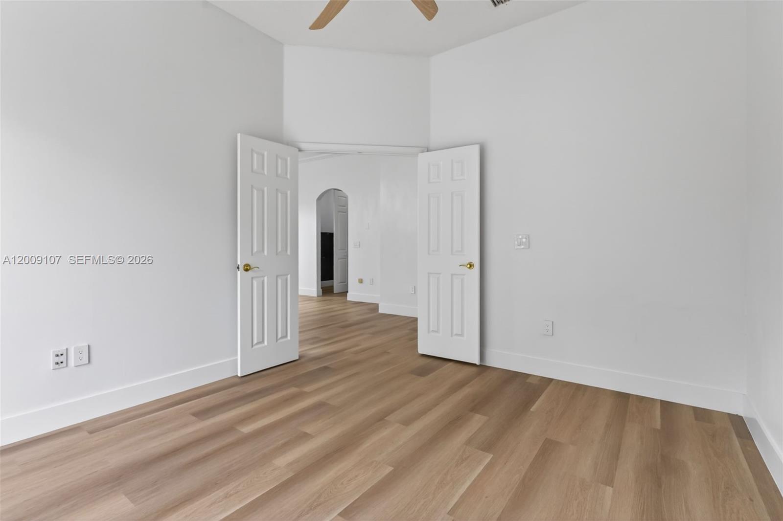 RIVIERA ISLES II - Residential