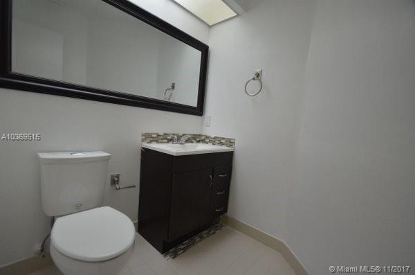 WINSTON PARK SEC 1 - Residential Lease