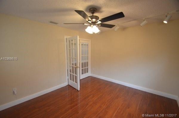 WINSTON PARK SEC 1 - Residential Lease