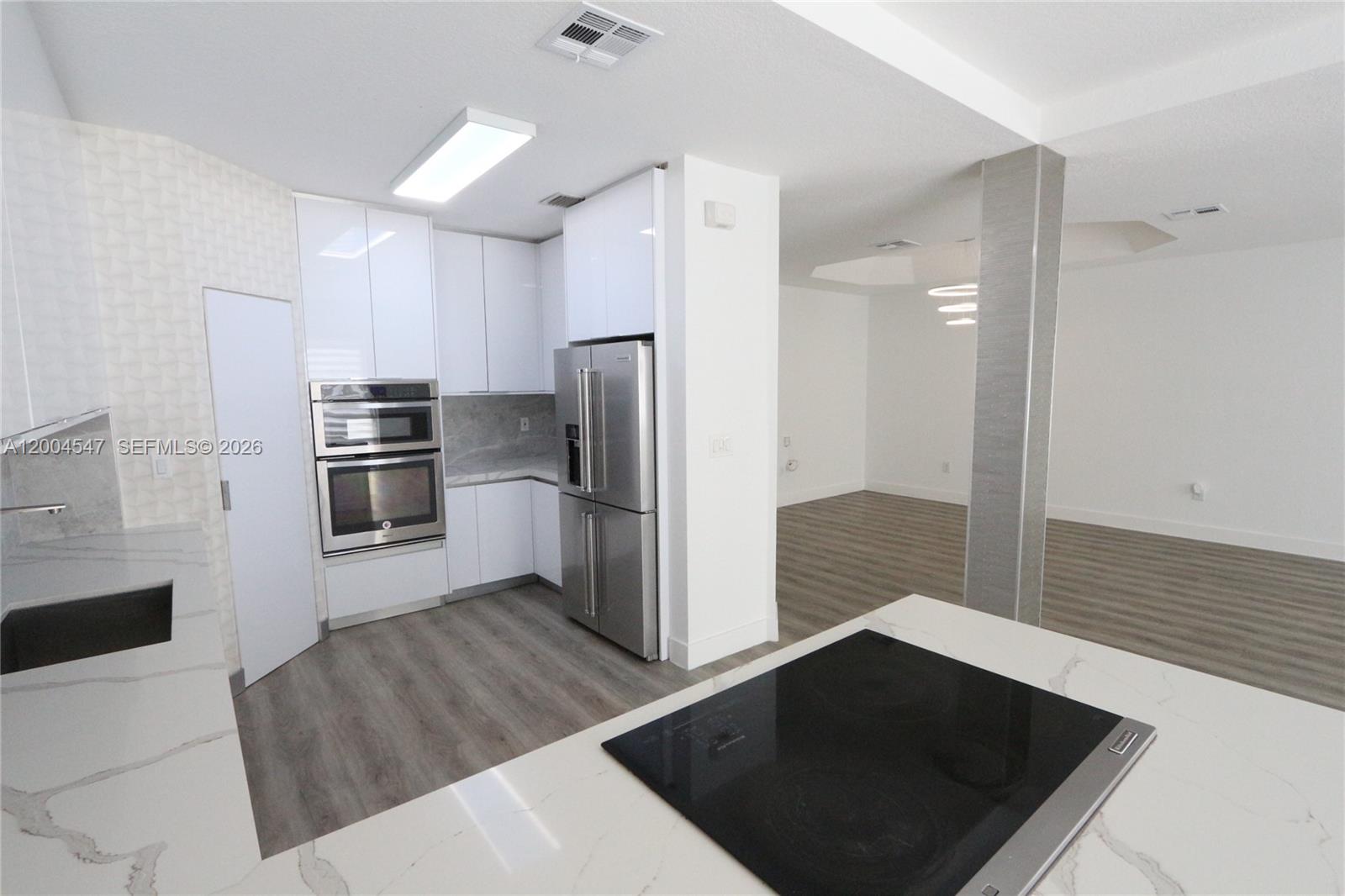 7392 NW 112th Ct 7392