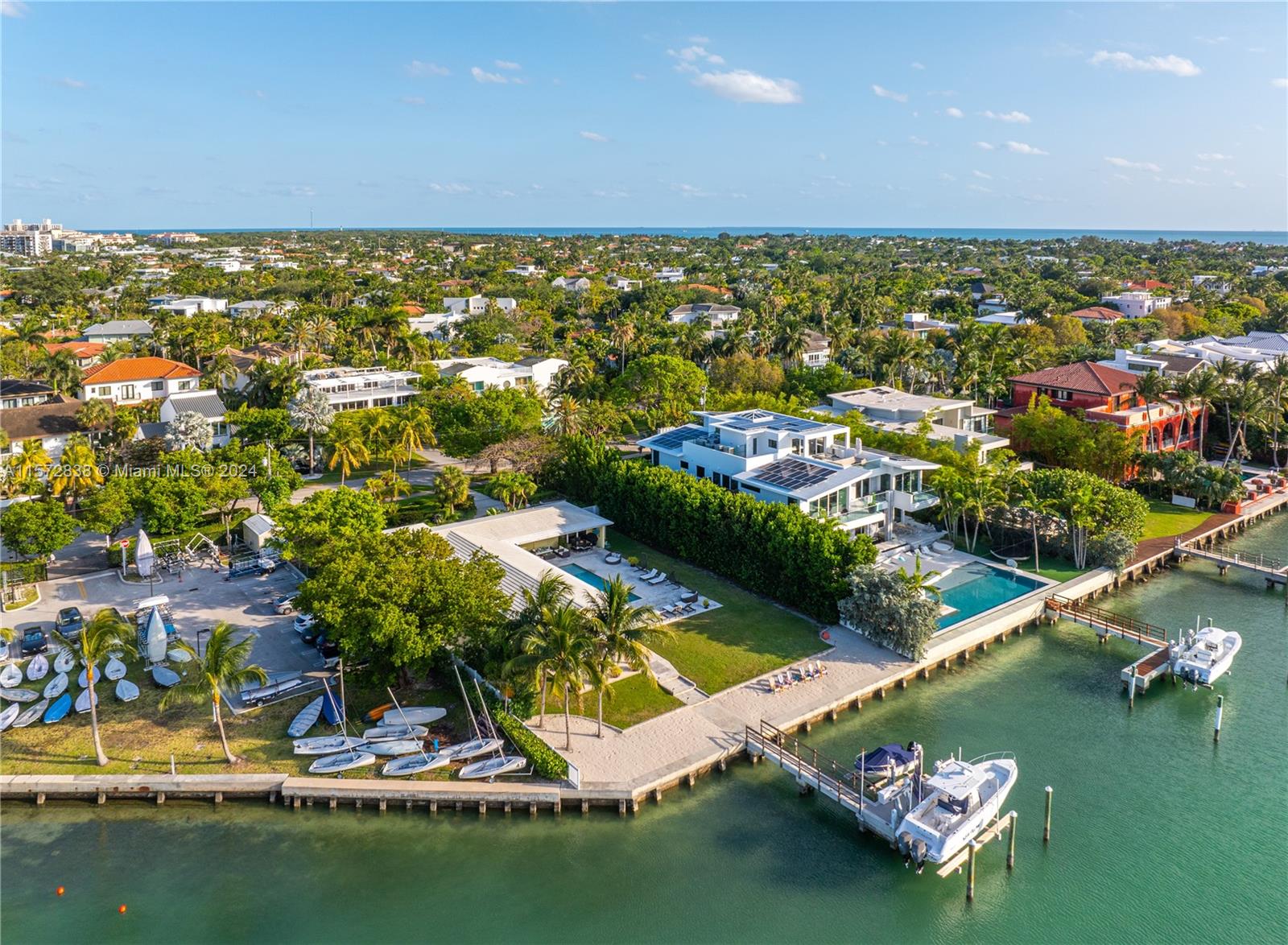 TROPICAL ISLE HOMES SUB 4 - Residential