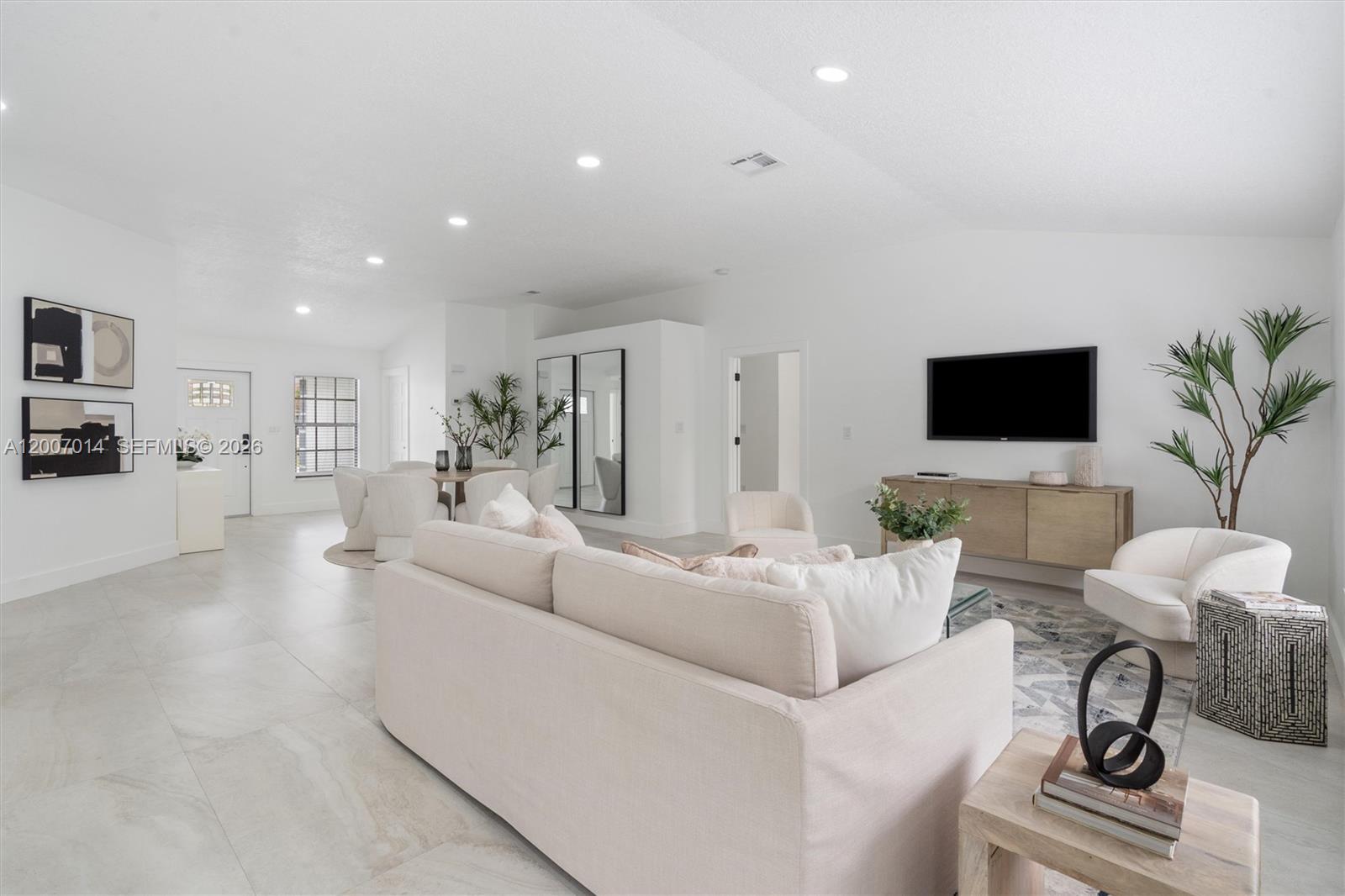 MEADOWLAND COVE 1 OF WELL - Residential