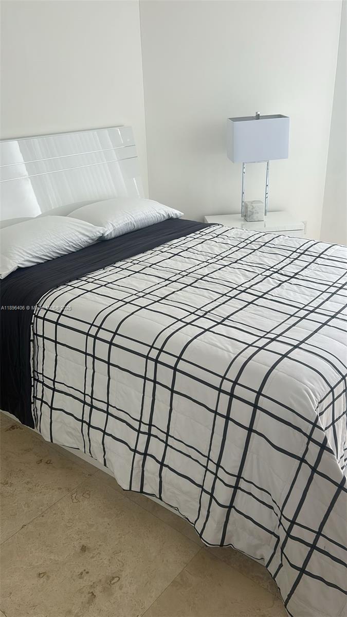 AKOYA CONDO - Residential