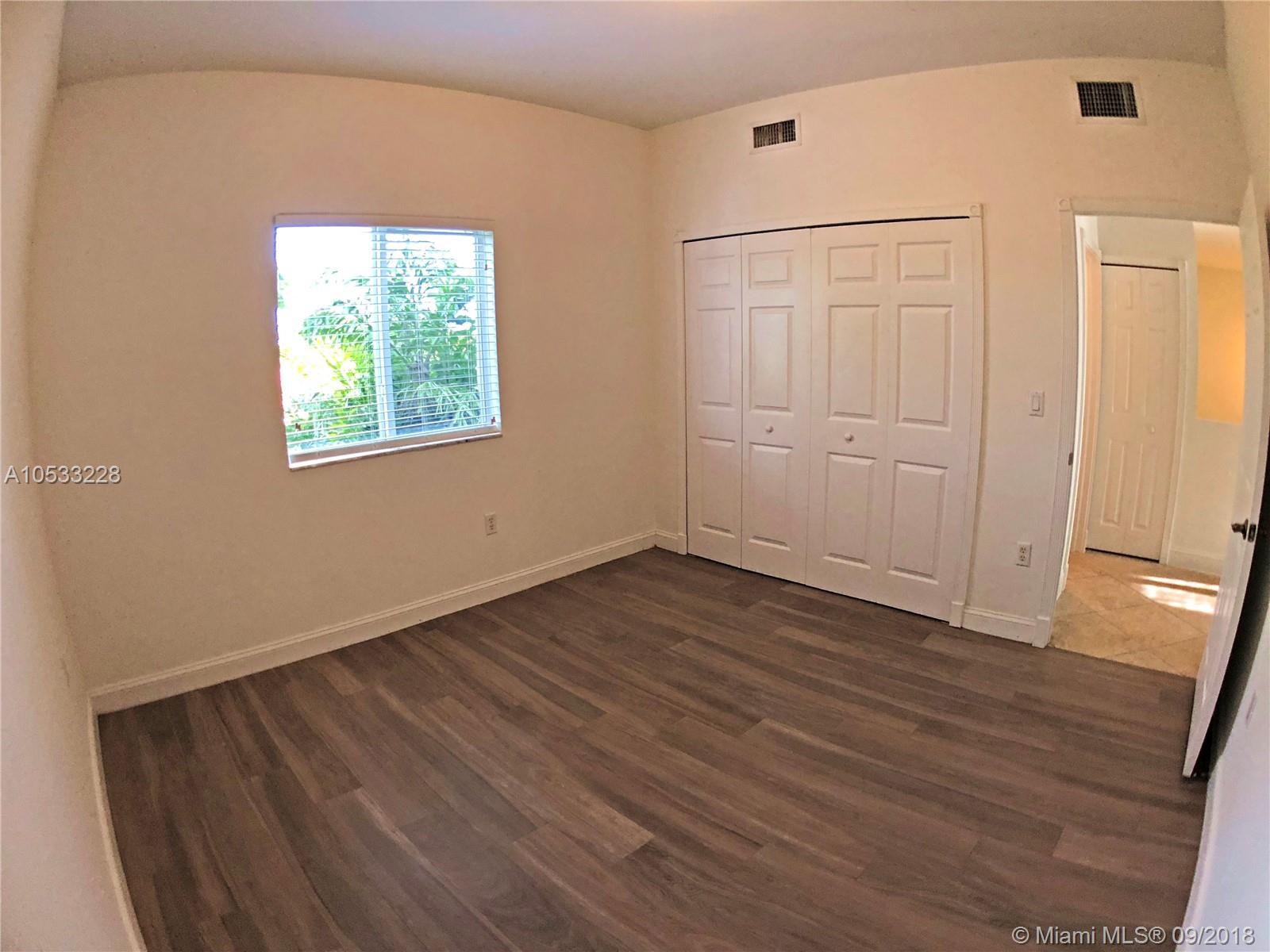 AQUARELA CONDO NO 3 - Residential