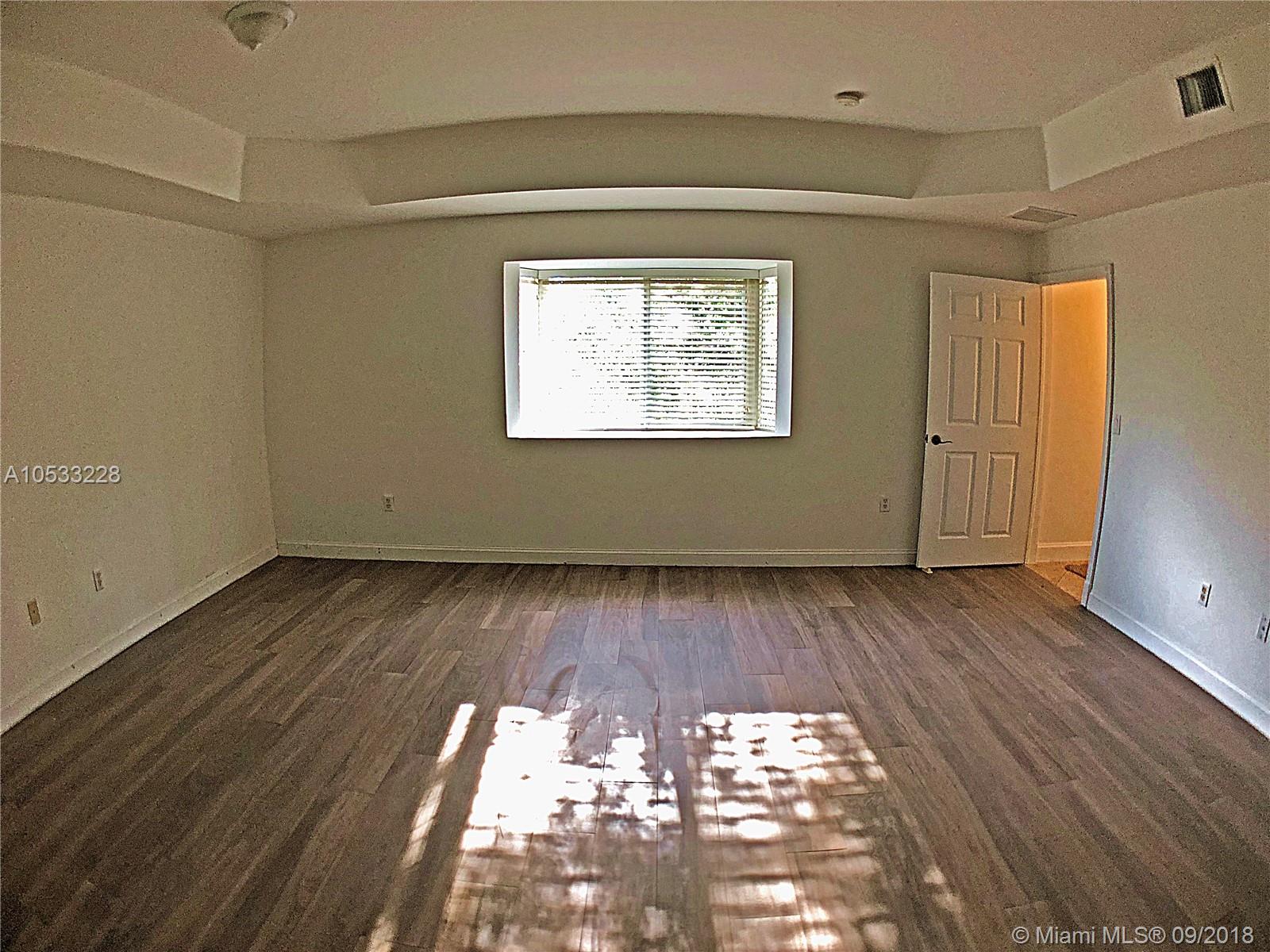 AQUARELA CONDO NO 3 - Residential