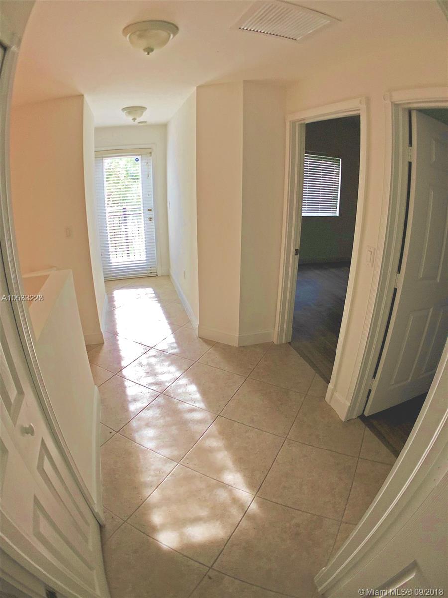 AQUARELA CONDO NO 3 - Residential