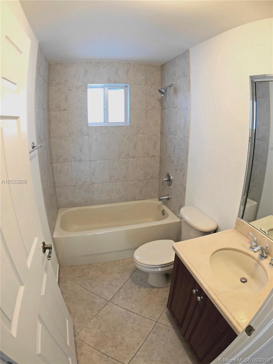 AQUARELA CONDO NO 3 - Residential