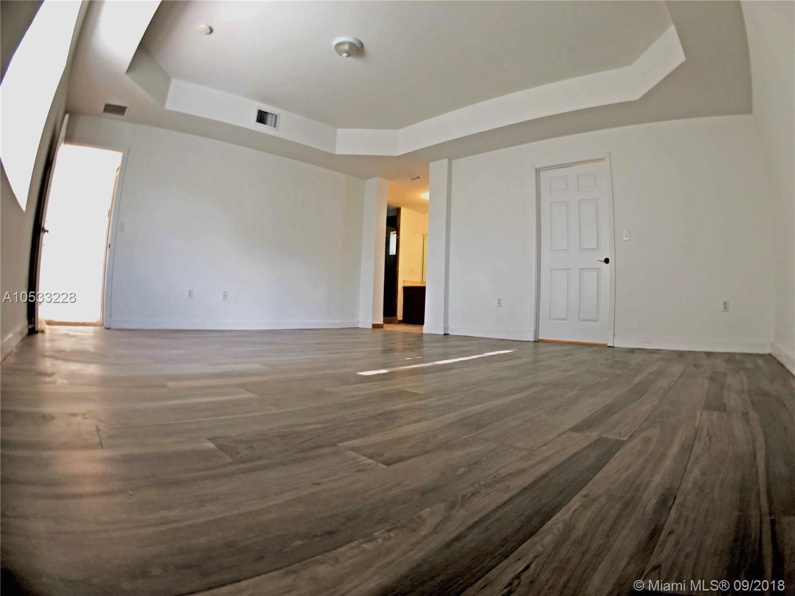 AQUARELA CONDO NO 3 - Residential