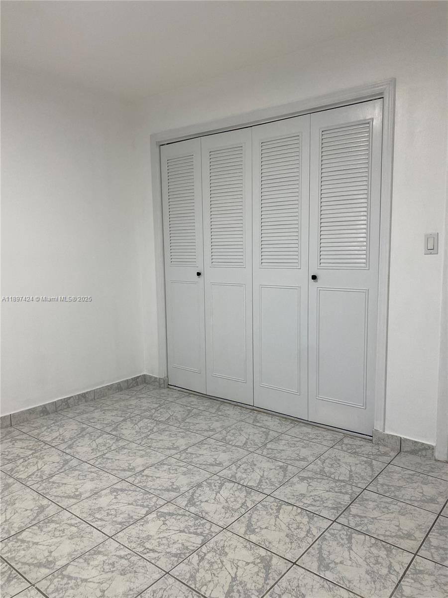 CASTILLIAN CLUB CONDO - Residential Lease