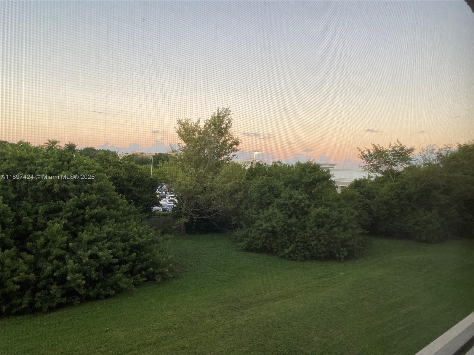 CASTILLIAN CLUB CONDO - Residential Lease