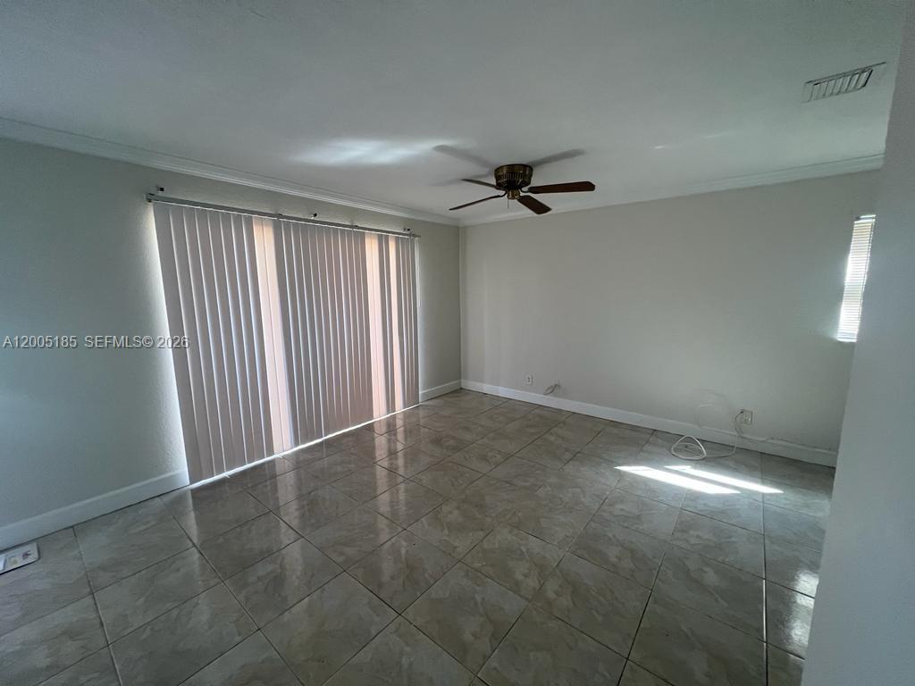 NORTH LAUDERDALE VILLAGE - Residential