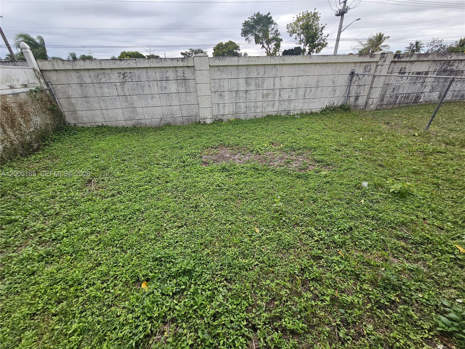 NORTH LAUDERDALE VILLAGE - Residential