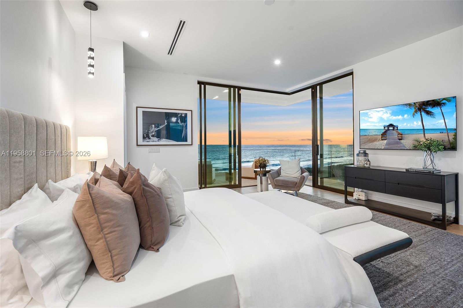 METES AND BOUNDS - Residential