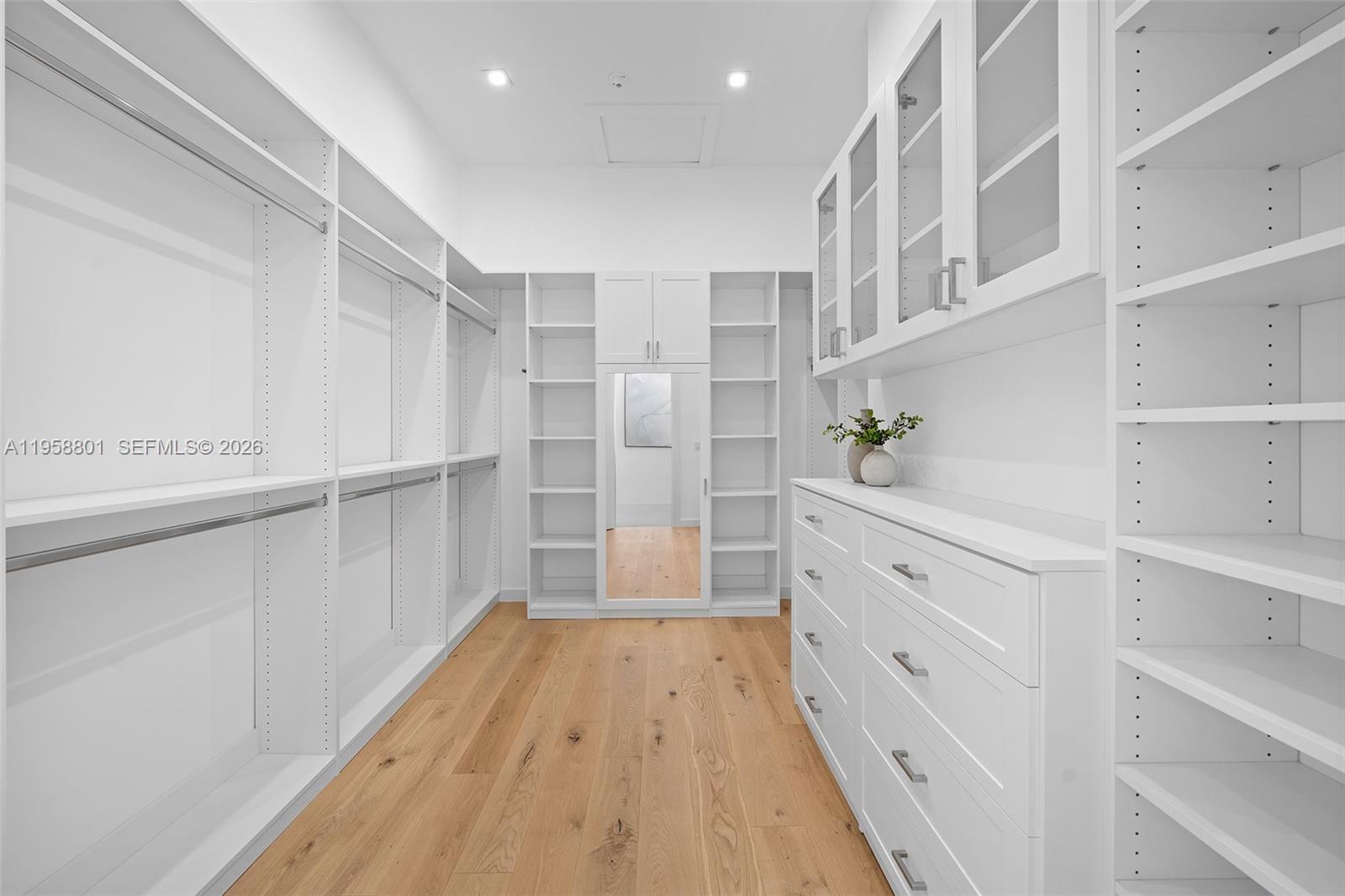 METES AND BOUNDS - Residential