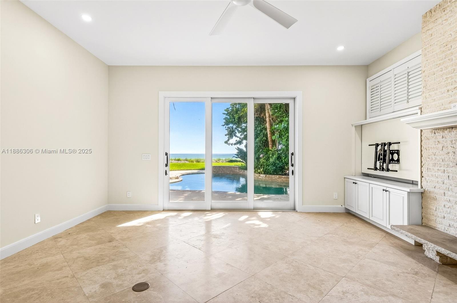 MAROON SUBDIVISION UNIT 2 - Residential