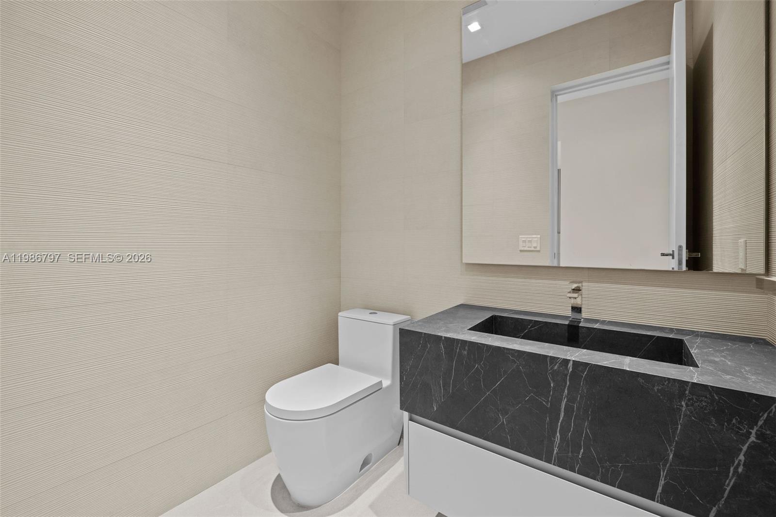 SURPRISE LAKE - Residential