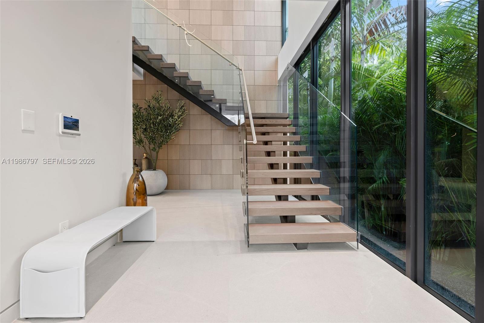 SURPRISE LAKE - Residential