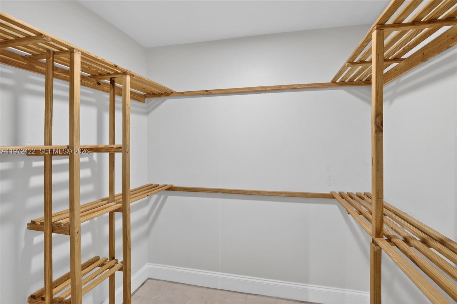 FAIRWAY GREENS CONDO HOME - Residential