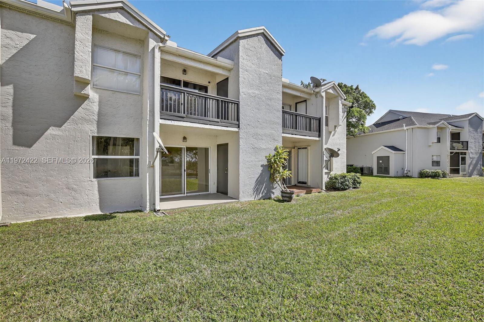 FAIRWAY GREENS CONDO HOME - Residential