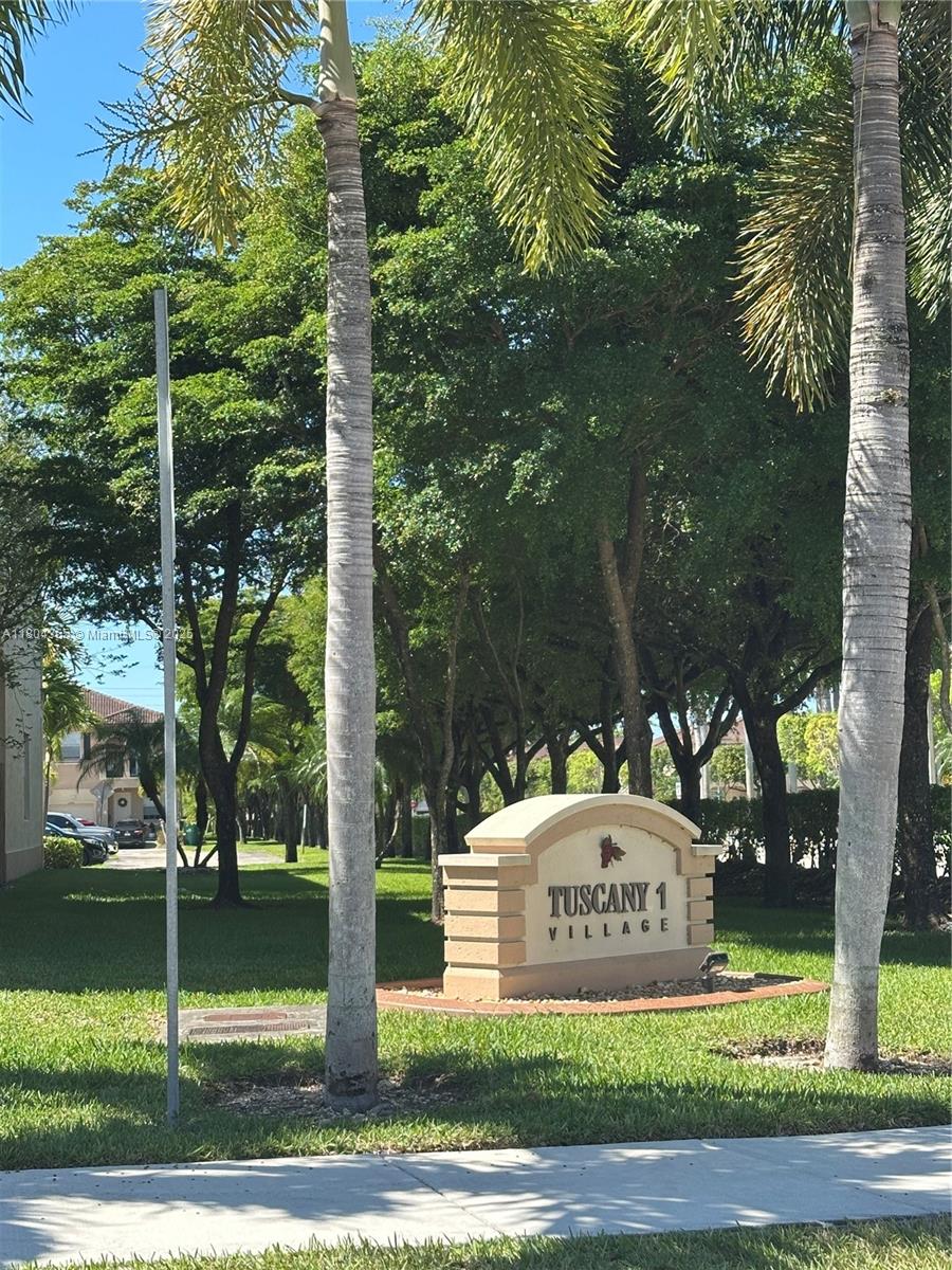 Rental Property at 12852 Sw 133rd Ter 12852, Miami, Broward County, Florida - Bedrooms: 3 
Bathrooms: 3  - $3,300 MO.