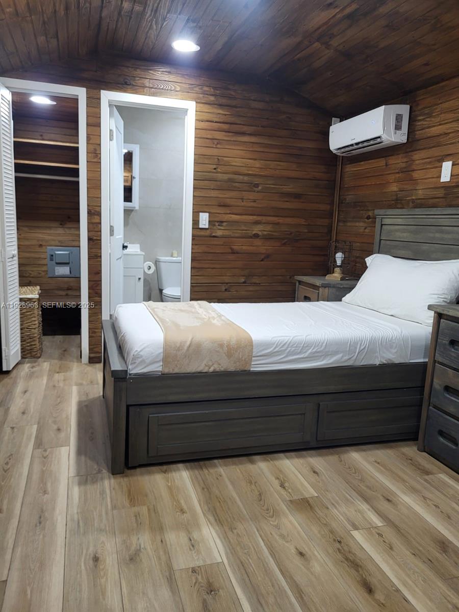 22ND AVE MANOR - Residential Lease