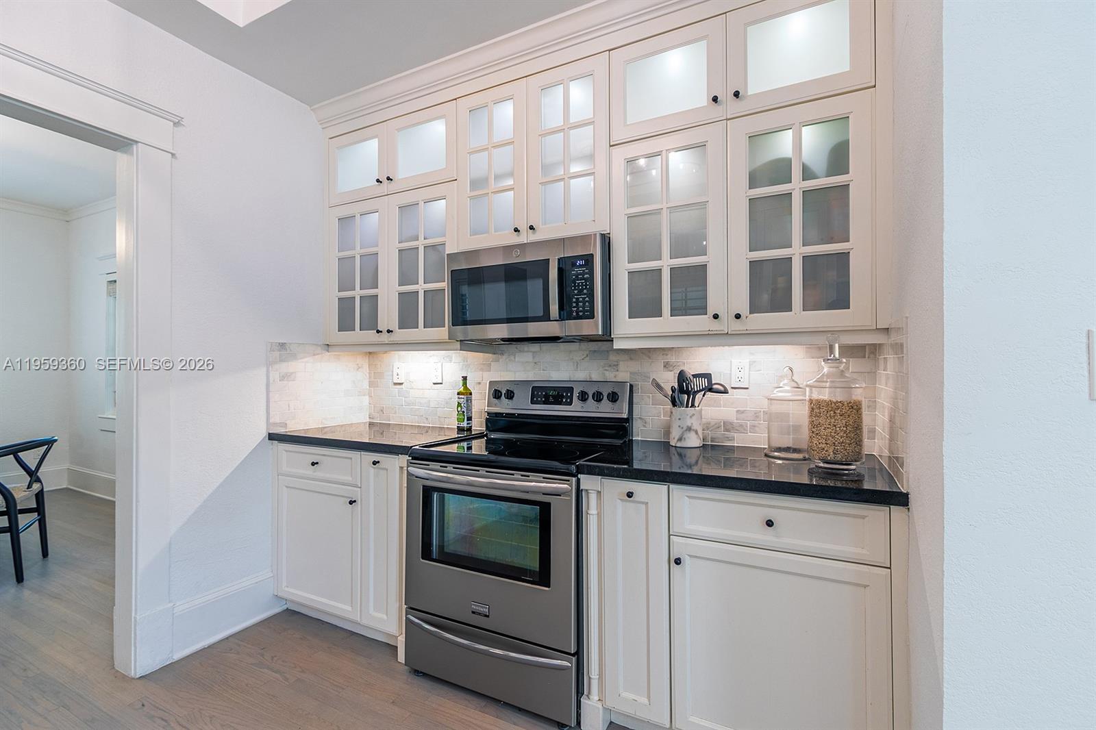 CORAL GABLES SEC B - Residential Lease