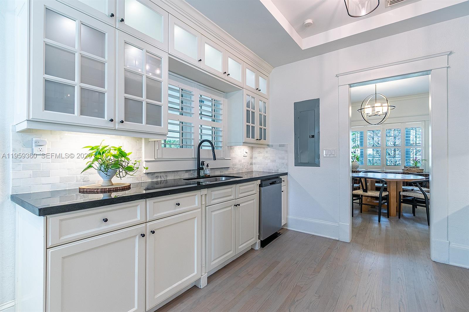 CORAL GABLES SEC B - Residential Lease