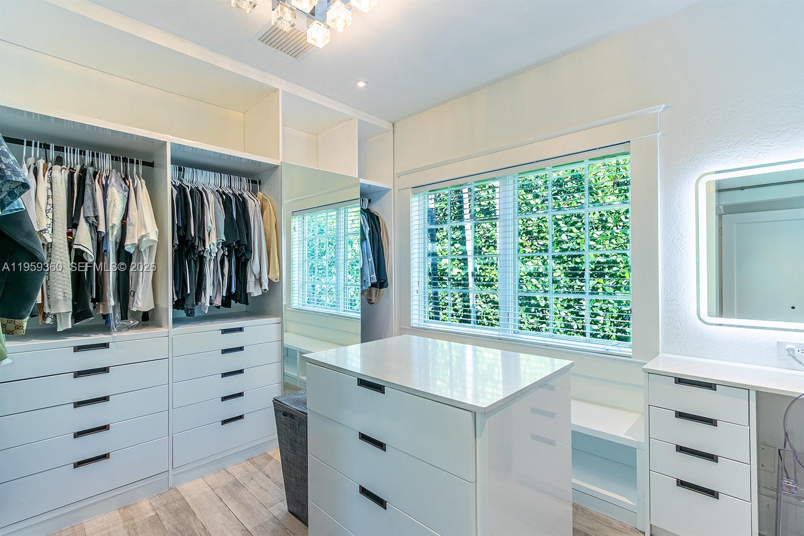 CORAL GABLES SEC B - Residential Lease