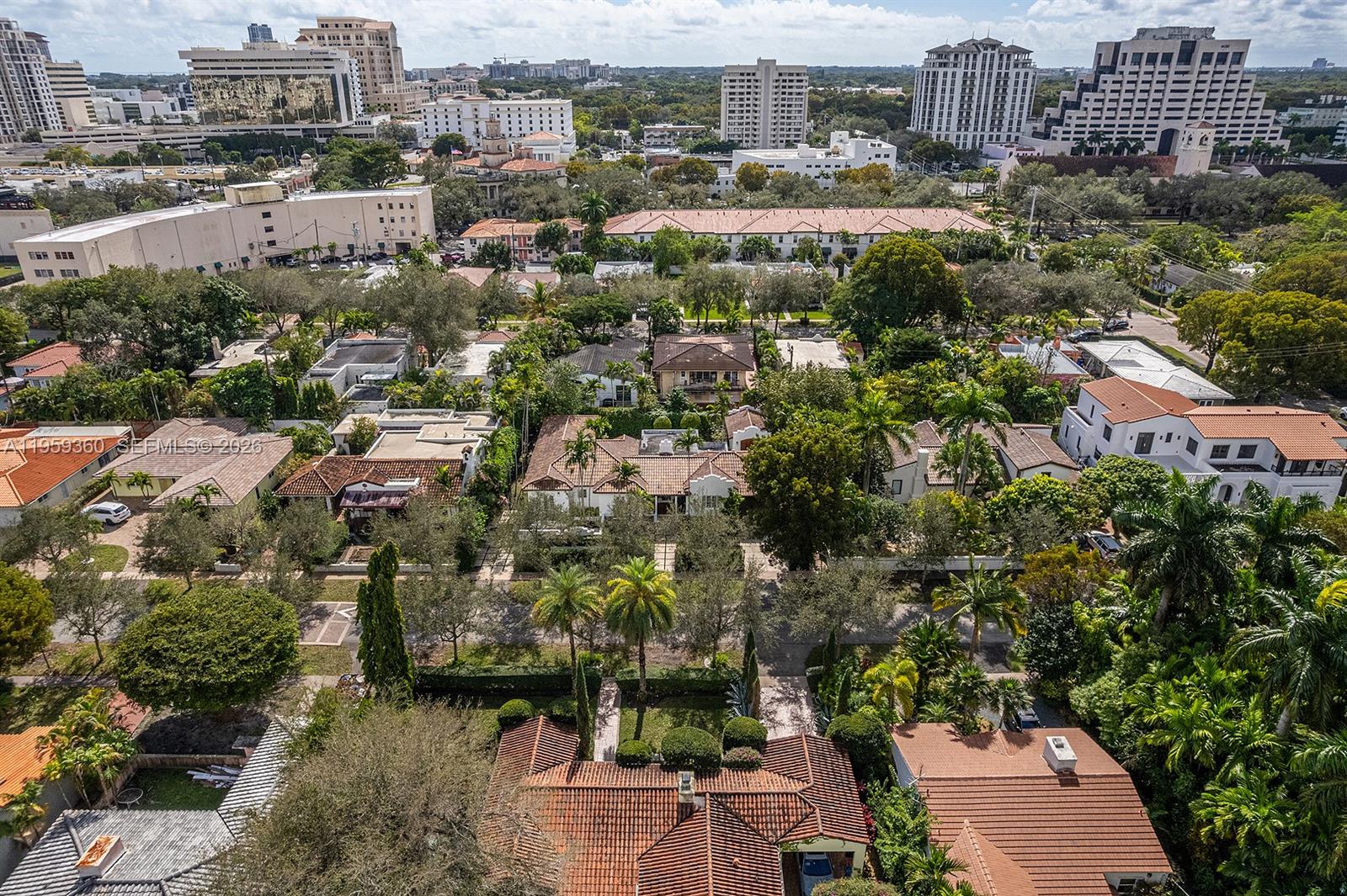 CORAL GABLES SEC B - Residential Lease