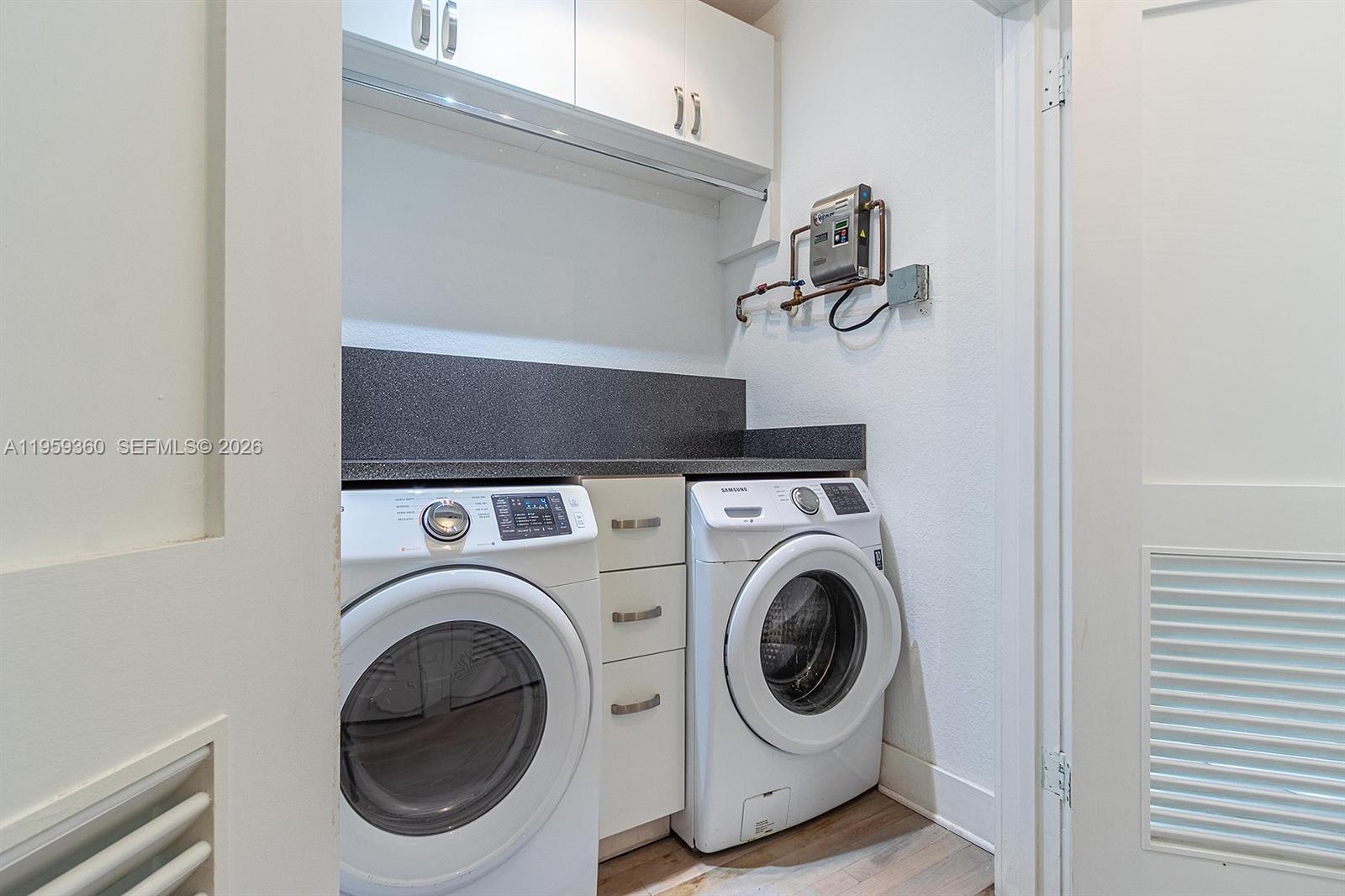 CORAL GABLES SEC B - Residential Lease