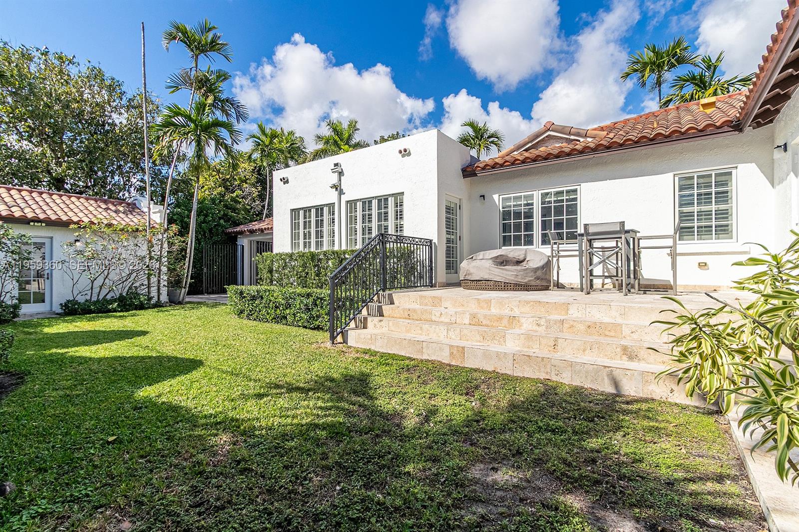 CORAL GABLES SEC B - Residential Lease