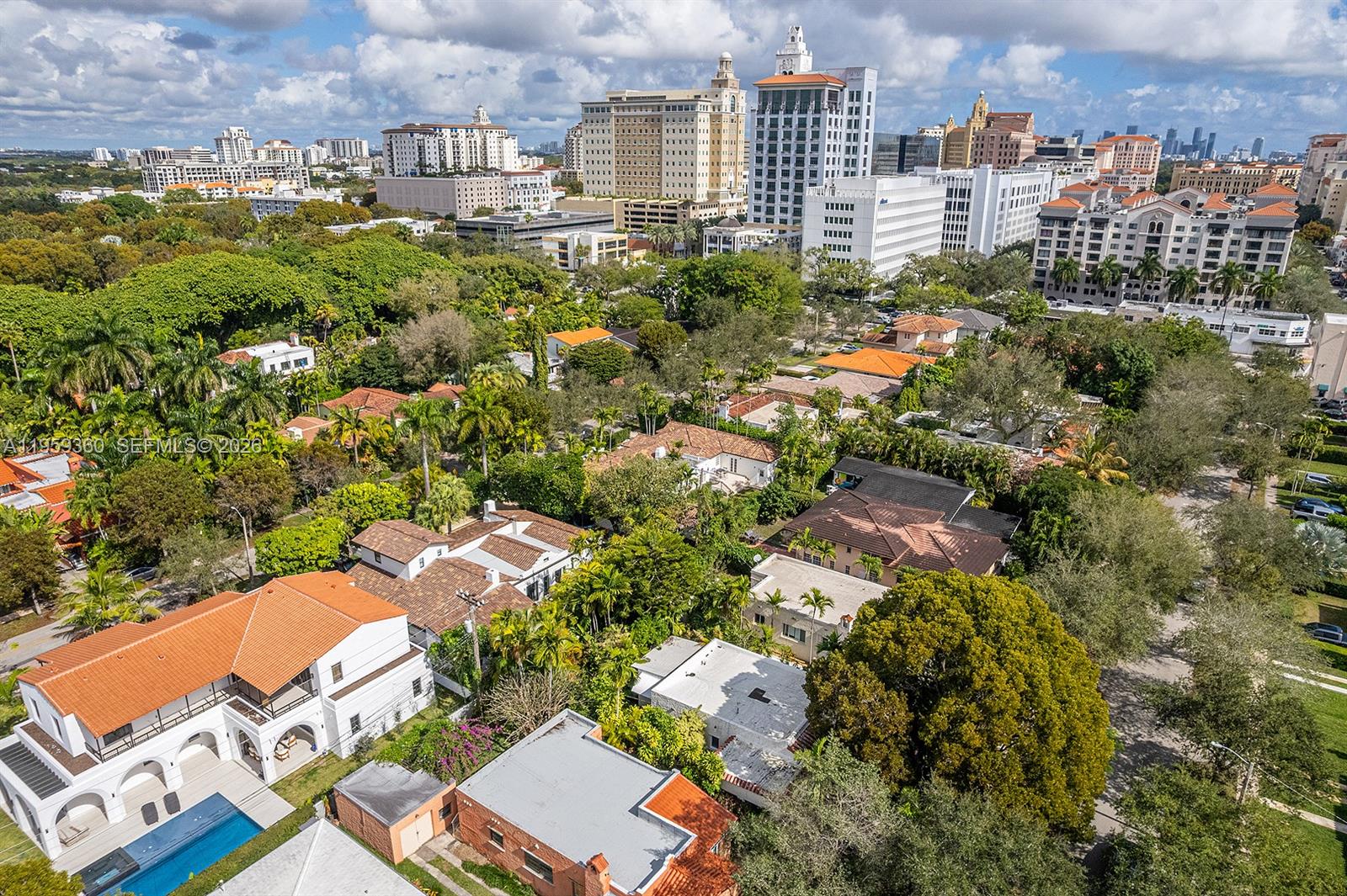 CORAL GABLES SEC B - Residential Lease